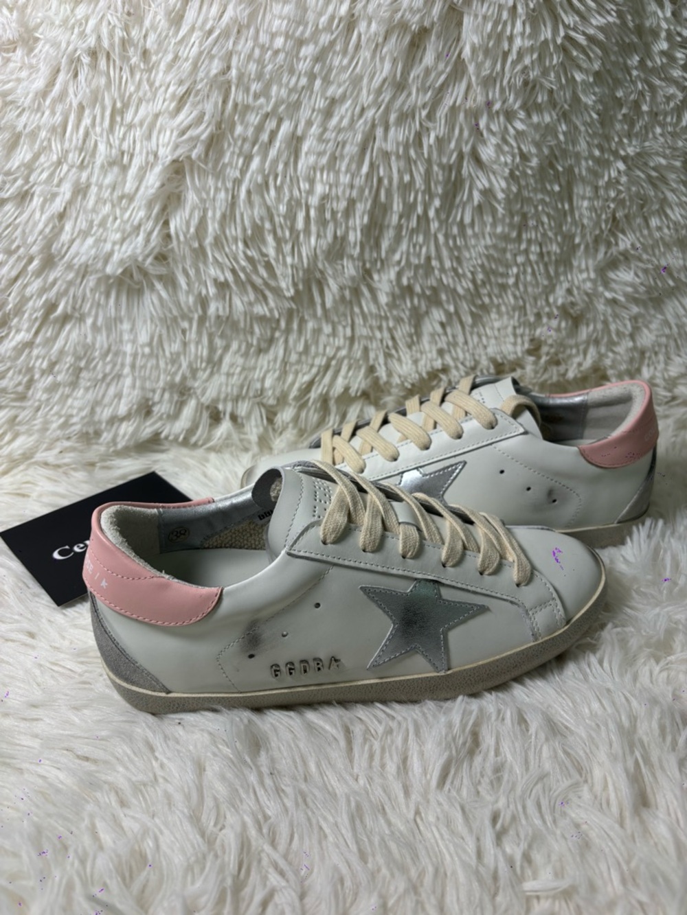 Golden Goose sneakers- like new - Picture 2 of 8